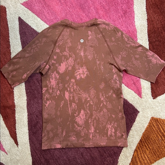 Lululemon Swiftly Tech Shirt 2.0 Size 4 - Picture 1 of 7